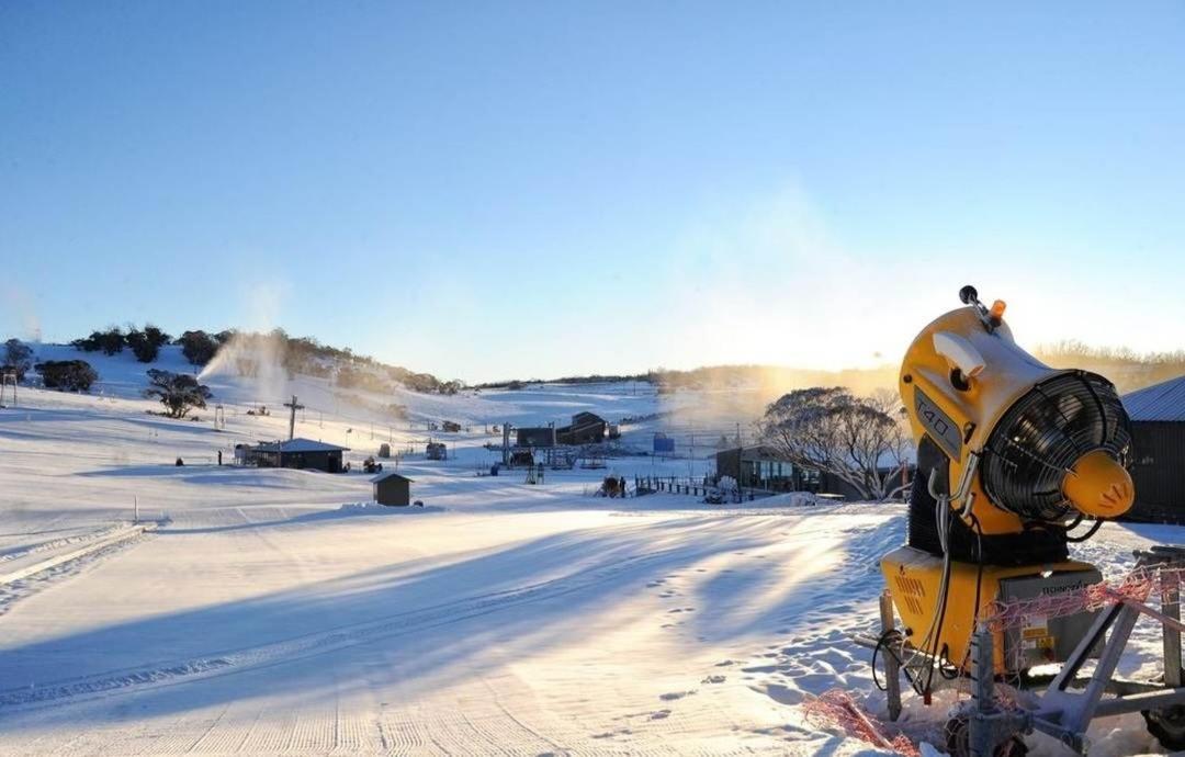 Smiggins Hotel & Chalet Apartments Perisher Valley Luaran gambar