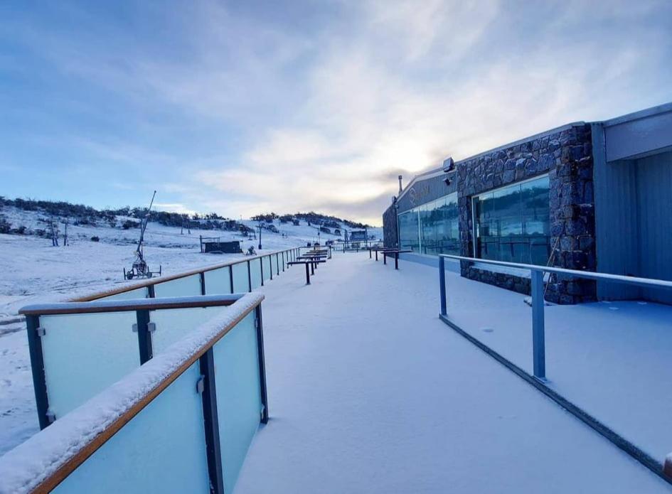 Smiggins Hotel & Chalet Apartments Perisher Valley Luaran gambar